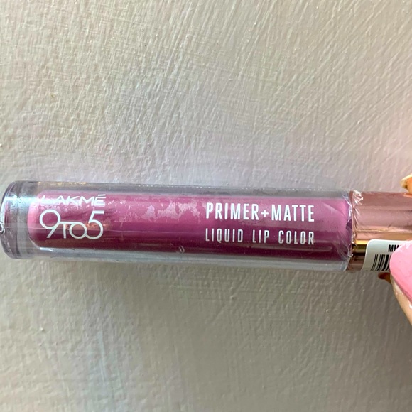 lakme Other - FREEBIE-lakmé 9-5 liquid lipstick-Edgy mauve